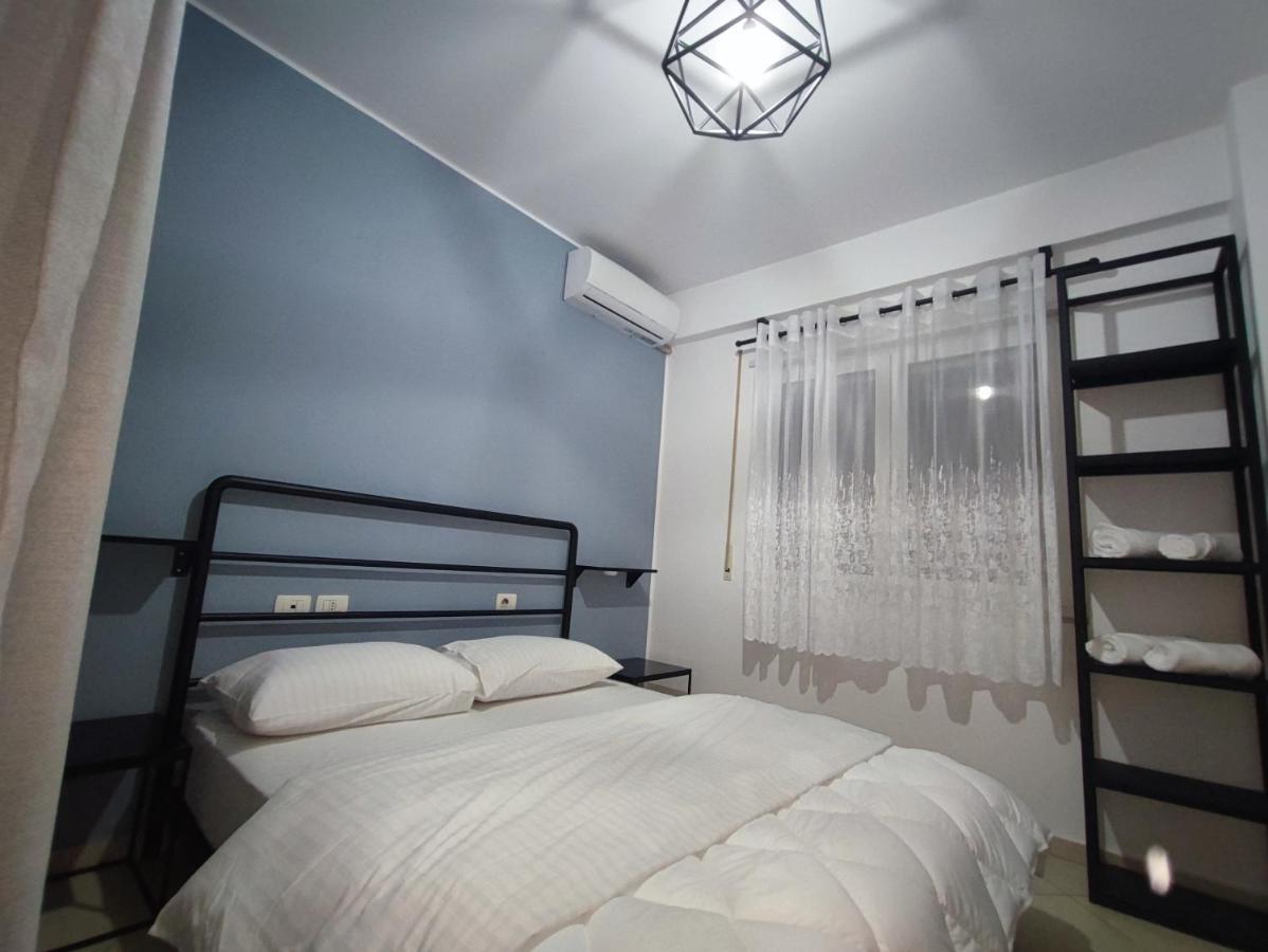 Tirana New Bazaar-Apartment 2 Bagian luar foto